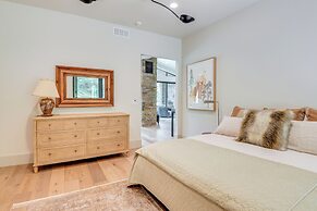 Luxury Alpine Home w/ Hot Tub: 1 Mi to Sun Valley!