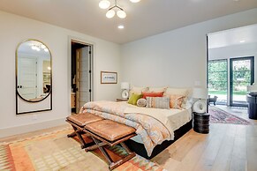 Luxury Alpine Home w/ Hot Tub: 1 Mi to Sun Valley!