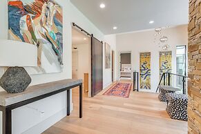 Luxury Alpine Home w/ Hot Tub: 1 Mi to Sun Valley!