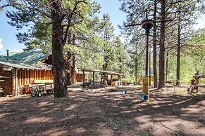 Forested Flagstaff Cabin ~ 23 Mi From Downtown
