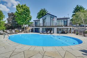 Lakefront Condo in Osage Beach: Balcony + Views!