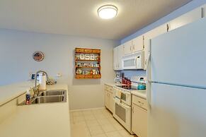 Lakefront Condo in Osage Beach: Balcony + Views!