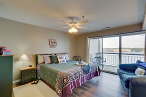Lakefront Condo in Osage Beach: Balcony + Views!