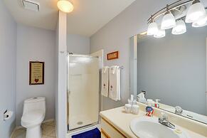 Lakefront Condo in Osage Beach: Balcony + Views!