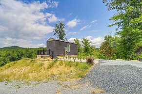 Secluded Lenoir Tiny Home w/ Private Hot Tub!