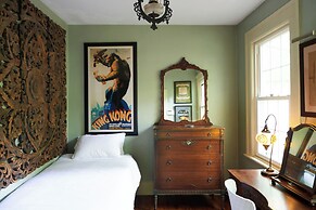 Ulster County Farmhouse Near Waterfalls & Winery!