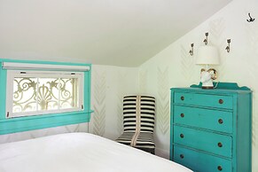 Ulster County Farmhouse Near Waterfalls & Winery!