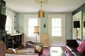 Ulster County Farmhouse Near Waterfalls & Winery!