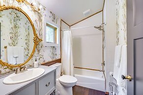 Eclectic Ulster County Cabin w/ Private Hot Tub