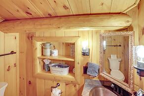 Private Hot Tub: Hudson Valley Cabin Retreat!