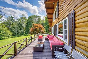 Private Hot Tub: Hudson Valley Cabin Retreat!