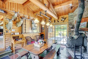 Private Hot Tub: Hudson Valley Cabin Retreat!