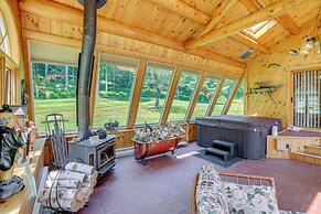 Private Hot Tub: Hudson Valley Cabin Retreat!