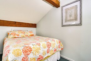Resort Condo w/ Loft: 1 Mi to Attitash Mountain!