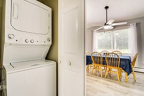 Resort Condo w/ Loft: 1 Mi to Attitash Mountain!