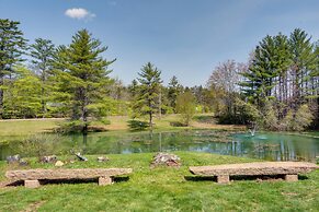 Resort Condo w/ Loft: 1 Mi to Attitash Mountain!