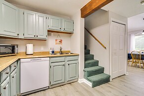 Resort Condo w/ Loft: 1 Mi to Attitash Mountain!