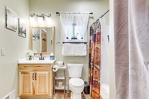 Cozy Eureka Getaway - Hike, Bike, Hunt & Fish!