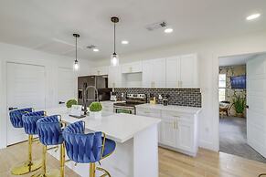 11 Mi to Golf: Home w/ Fishing Pond in Hempstead