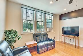 Cozy Couples Getaway < 2 Mi to Lake Michigan!