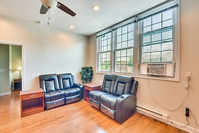Cozy Couples Getaway < 2 Mi to Lake Michigan!