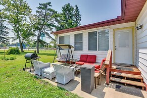 3 Mi to Lake Michigan Access: Sawyer Home w/ Patio