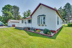 3 Mi to Lake Michigan Access: Sawyer Home w/ Patio