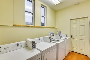 2 Mi to Warren Dunes - Bright Sawyer Apartment!