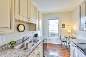 2 Mi to Warren Dunes - Bright Sawyer Apartment!