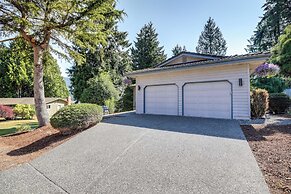 Sudden Valley Home ~ 1 Block to Lake Whatcom!