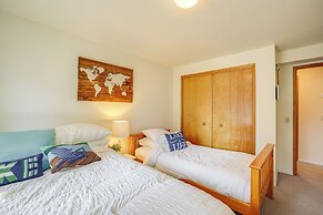 Sudden Valley Home ~ 1 Block to Lake Whatcom!