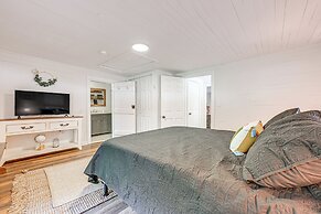 Cabin w/ Fire Pit - 7 Mi to Downtown Carrollton!