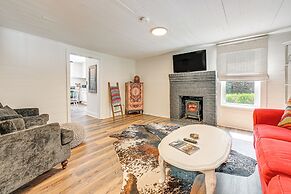 Cabin w/ Fire Pit - 7 Mi to Downtown Carrollton!