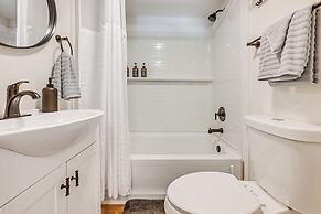 Cabin w/ Fire Pit - 7 Mi to Downtown Carrollton!