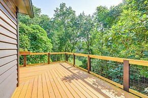 Cabin w/ Fire Pit - 7 Mi to Downtown Carrollton!