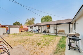 Pet-friendly Home < 1 Mi to Downtown Moses Lake!