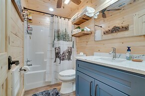 Tranquil North Georgia Cabin Near Vogel State Park