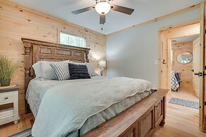 Tranquil North Georgia Cabin Near Vogel State Park