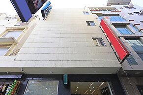 Hotel Decent Suites - Delhi Airport