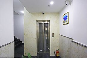 Hotel Decent Suites - Delhi Airport