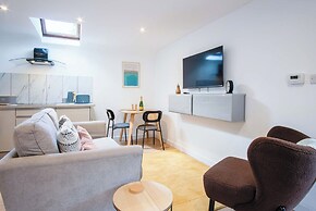 The Lobster Pot - 1 Bedroom Apartment - Tenby