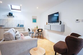 Flat 2 - 1 Bedroom Apartment - Tenby