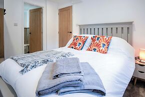 The Lobster Pot - 1 Bedroom Apartment - Tenby