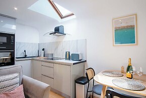 The Lobster Pot - 1 Bedroom Apartment - Tenby