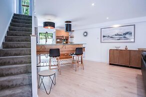 The Cottage - 2 Bedroom Cottage - Tenby