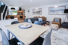 The Cottage - 2 Bedroom Cottage - Tenby