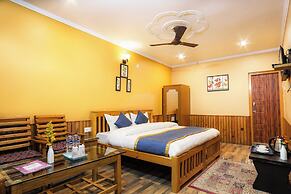 Blossom Hideaway Kausani