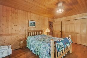 Cozy Mountain Retreat W/ Scenic Views 3 Bedroom Home by RedAwning