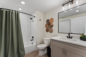 Surf & Sand Castle 2 Bedroom Condo