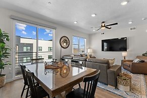 Surf & Sand Castle 2 Bedroom Condo